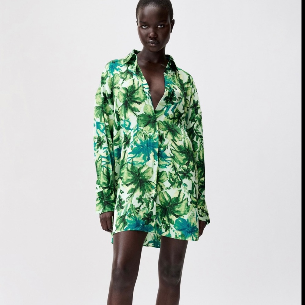Zara Tropical print over sized top sz Small NWT